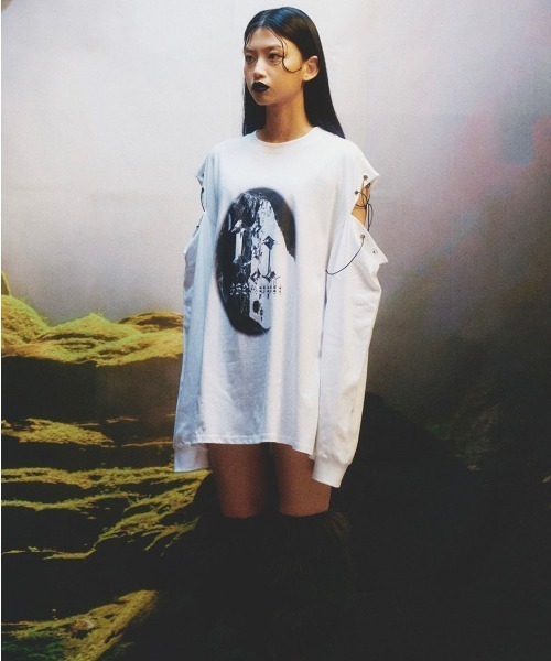 ROSEAPPLE STUDIO(ローズアップルスタジオ)の「【ROSEAPPLE STUDIO/ローズアップルスタジオ】221-EYELET GRAPHIC LONG-SLEEVE T-SHIRTS/アイレットグラフィックロンT 長袖Tシャツ ハトメ(Tシャツ/カットソー・メンズ・ホワイト/ブラック・ONE SIZE)」の14枚目の写真