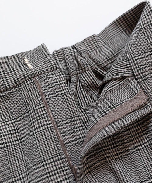 oblekt（オブレクト）の「【高山都×oblekt】 グレンチェックワイドパンツ（その他パンツ・レディース・ベージュ・SMALL）」の6枚目の写真