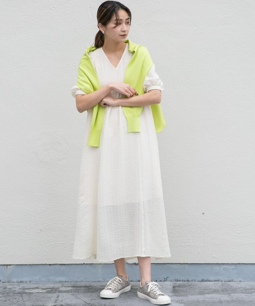 KBF（ケイビーエフ）の「バックリボンパフスリーブワンピース（ワンピース・レディース・ブラック/アイボリー/グリーン系その他・ONE）」の14枚目の写真