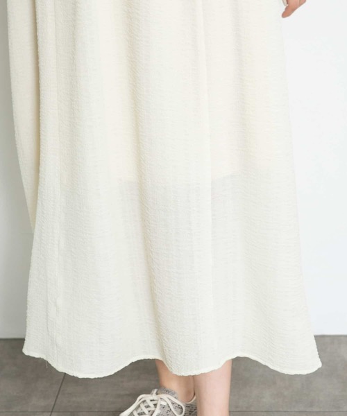 KBF（ケイビーエフ）の「バックリボンパフスリーブワンピース（ワンピース・レディース・ブラック/アイボリー/グリーン系その他・ONE）」の19枚目の写真