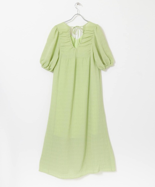 KBF（ケイビーエフ）の「バックリボンパフスリーブワンピース（ワンピース・レディース・ブラック/アイボリー/グリーン系その他・ONE）」の4枚目の写真