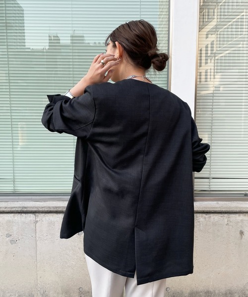 DouDou(ドゥドゥ)の「スラブツイルノーカラージャケット(ノーカラージャケット・レディース・チャコールグレー/ベージュ/ブルー・FREE)」の8枚目の写真