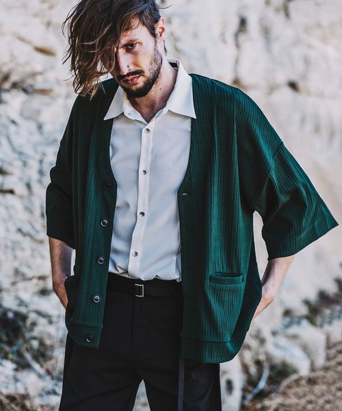 NO ID.（ノーアイディ）の「【NO ID.】Rib Half Sleeve V-Neck Cardigan / テレコ ハーフ スリーブ Vネック カーディガン（カーディガン/ボレロ・メンズ・ブラック/アイボリー/サックスブルー/グリーン・ONE SIZE）」の3枚目の写真