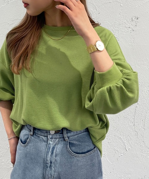 apres jour mignon(アプレジュールミニョン)の「袖ボリュームワッフルトップス【ZOZOTOWN限定アイテム】(Tシャツ/カットソー・レディース・ブラック/ライトイエロー/オレンジ/グリーン/ライトホワイト・フリー/X-LARGE)」の4枚目の写真