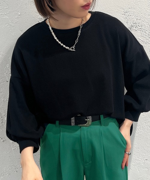 apres jour mignon(アプレジュールミニョン)の「袖ボリュームワッフルトップス【ZOZOTOWN限定アイテム】(Tシャツ/カットソー・レディース・ブラック/ライトイエロー/オレンジ/グリーン/ライトホワイト・フリー/X-LARGE)」の3枚目の写真