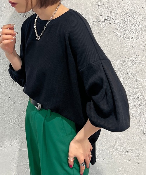 apres jour mignon(アプレジュールミニョン)の「袖ボリュームワッフルトップス【ZOZOTOWN限定アイテム】(Tシャツ/カットソー・レディース・ブラック/ライトイエロー/オレンジ/グリーン/ライトホワイト・フリー/X-LARGE)」の14枚目の写真