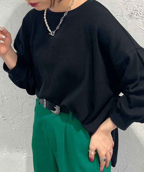 apres jour mignon(アプレジュールミニョン)の「袖ボリュームワッフルトップス【ZOZOTOWN限定アイテム】(Tシャツ/カットソー・レディース・ブラック/ライトイエロー/オレンジ/グリーン/ライトホワイト・フリー/X-LARGE)」の15枚目の写真