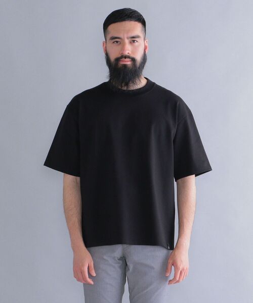 SHIPS（シップス）の「【SHIPS別注】THYARD: リラックス スクエア クルーネック Tシャツ（Tシャツ/カットソー・メンズ・オフホワイト/ブラック/ダークブルー・SMALL/MEDIUM/LARGE/X-LARGE）」の4枚目の写真