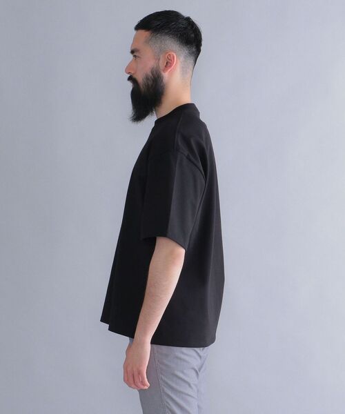 SHIPS（シップス）の「【SHIPS別注】THYARD: リラックス スクエア クルーネック Tシャツ（Tシャツ/カットソー・メンズ・オフホワイト/ブラック/ダークブルー・SMALL/MEDIUM/LARGE/X-LARGE）」の7枚目の写真