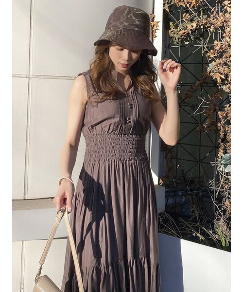 dazzlin（ダズリン）の「シアーティアードボリュームワンピース（ワンピース・レディース・オフホワイト/オレンジ/グリーン/モカ・FREE）」の6枚目の写真