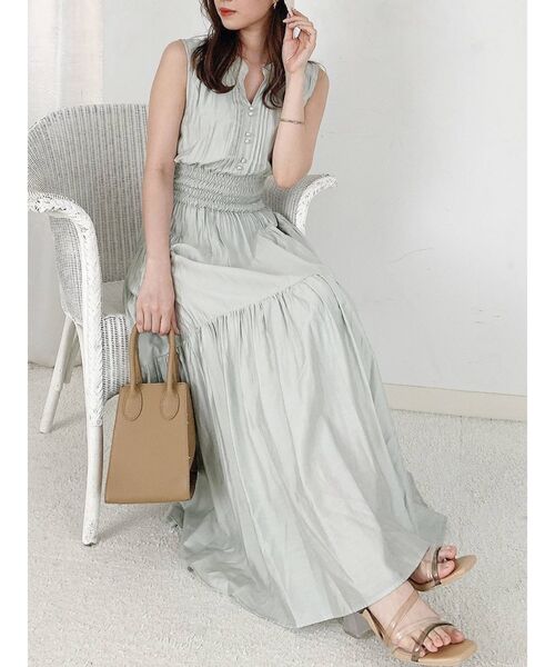 dazzlin（ダズリン）の「シアーティアードボリュームワンピース（ワンピース・レディース・オフホワイト/オレンジ/グリーン/モカ・FREE）」の4枚目の写真