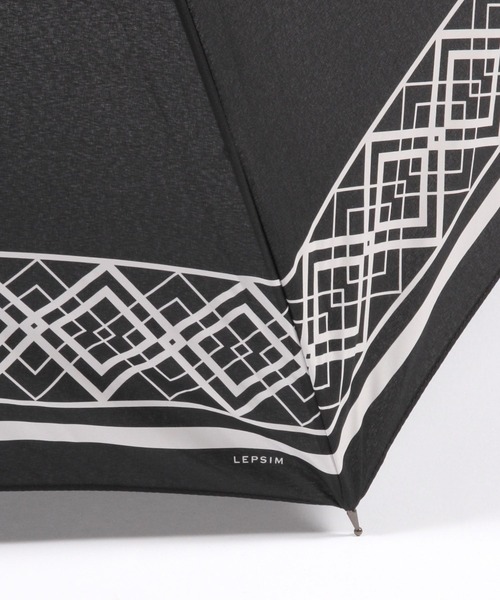 LEPSIM（レプシィム）の「幾何柄長傘　267585（長傘・レディース・ブラウン/ブラック・ONE SIZE）」の10枚目の写真