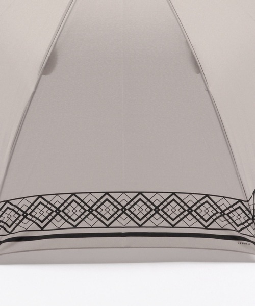 LEPSIM（レプシィム）の「幾何柄長傘　267585（長傘・レディース・ブラウン/ブラック・ONE SIZE）」の6枚目の写真