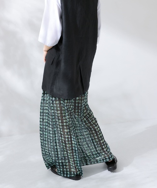 KBF(ケイビーエフ)の「ドビープリントワイドパンツ(その他パンツ・レディース・パープル系その他/グリーン系その他・ONE)」の6枚目の写真