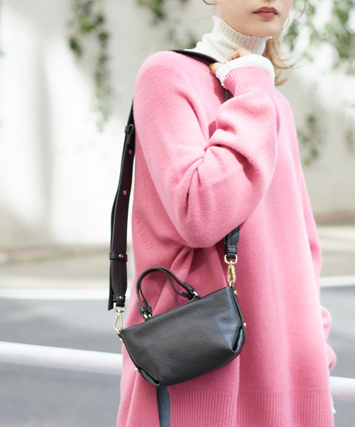 新品　LORISTELLA レザー ショルダーバッグ　ロリステッラ LORISTELLA ショルダーバッグ バッグ 「LORISTELLA/ロリステッラ