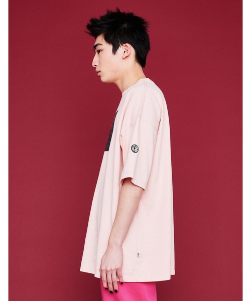 Little sunny bite（リトルサニーバイト）の「STRANGER THINGS × little sunny bite Photo big tee（Tシャツ/カットソー・メンズ・ホワイト/ブラック/ピンク・SMALL/MEDIUM）」の13枚目の写真