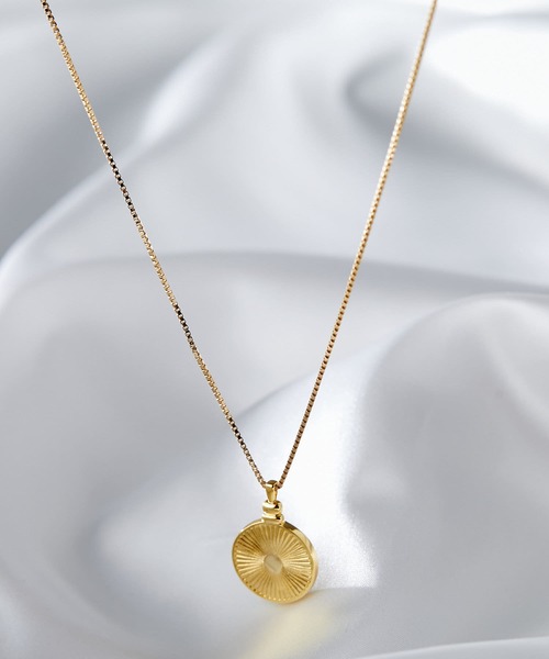 PAPILLONNER（パピヨネ）の「パリエッフェル塔/コインネックレス/PAPILLONNER/パピヨネ（ネックレス・レディース・ゴールド・FREE）」の2枚目の写真