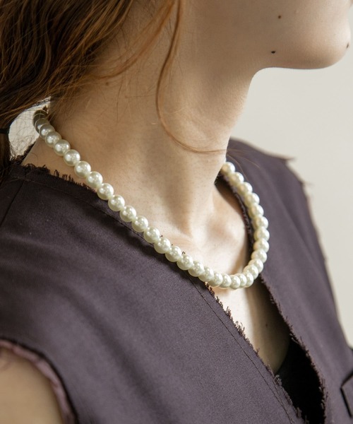 SMELLY（スメリー）の「パールショートネックレス（ネックレス・レディース・アイボリー・-）」の7枚目の写真