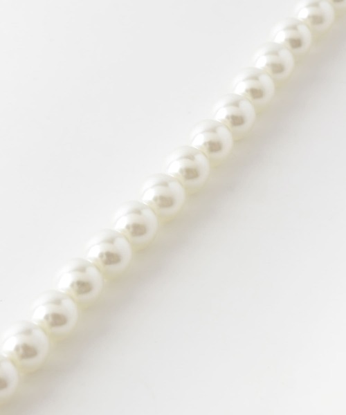 SMELLY（スメリー）の「パールショートネックレス（ネックレス・レディース・アイボリー・-）」の3枚目の写真