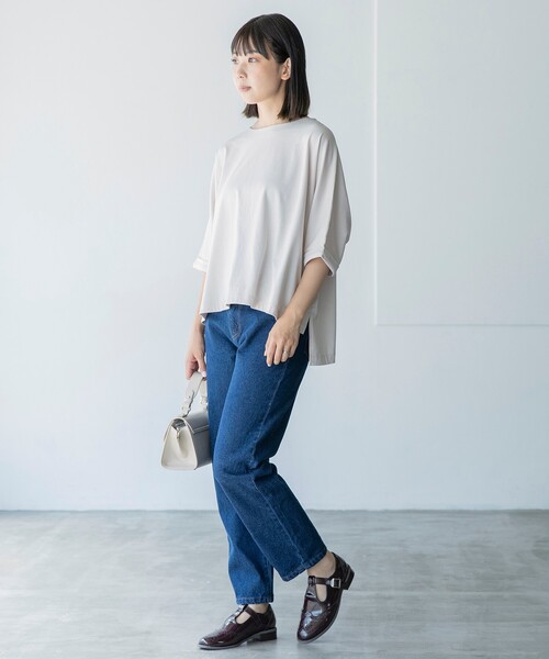 THE SHOP TK (ザ ショップ ティーケー )の「◆【CLUEL presents】【着回し力抜群!】テントラインシルエットTシャツ(Tシャツ/カットソー・レディース・ホワイト系/ライトグレー/ブラック/オレンジ/ブルー・12)」の21枚目の写真