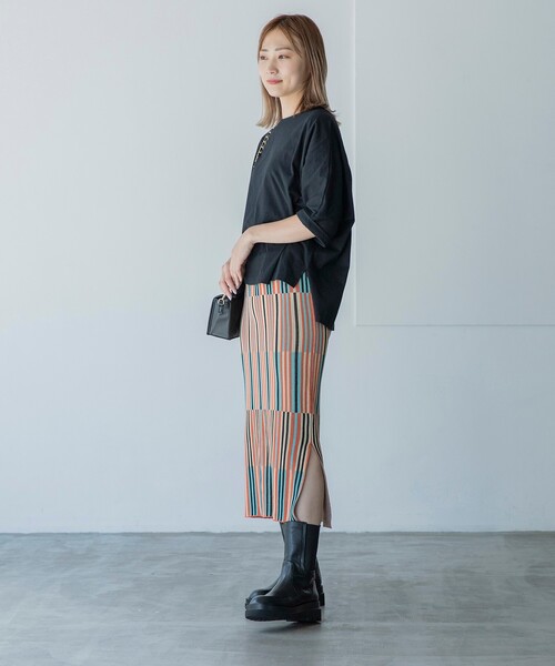 THE SHOP TK (ザ ショップ ティーケー )の「◆【CLUEL presents】【着回し力抜群!】テントラインシルエットTシャツ(Tシャツ/カットソー・レディース・ホワイト系/ライトグレー/ブラック/オレンジ/ブルー・12)」の18枚目の写真