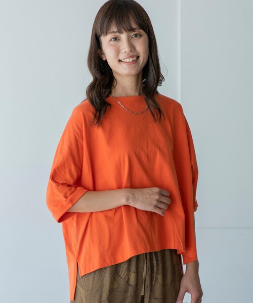 THE SHOP TK (ザ ショップ ティーケー )の「◆【CLUEL presents】【着回し力抜群!】テントラインシルエットTシャツ(Tシャツ/カットソー・レディース・ホワイト系/ライトグレー/ブラック/オレンジ/ブルー・12)」の22枚目の写真