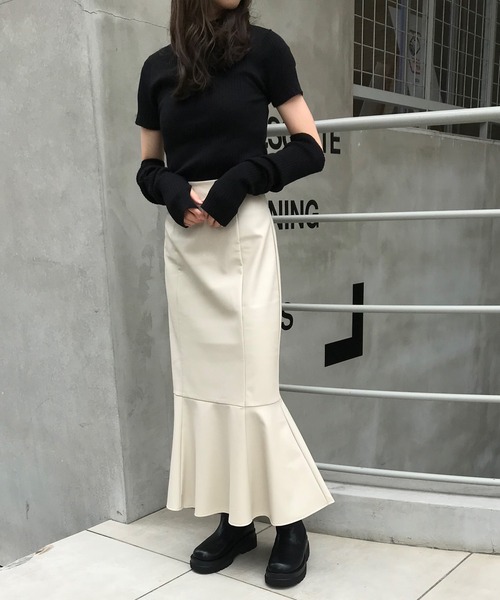 INGNI（イング）の「2WAY袖ボタンリブニット（ニット/セーター・レディース・ブラック/オフホワイト/グレー/その他・M）」の15枚目の写真