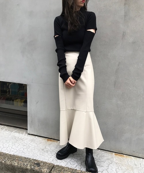 INGNI（イング）の「2WAY袖ボタンリブニット（ニット/セーター・レディース・ブラック/オフホワイト/グレー/その他・M）」の12枚目の写真