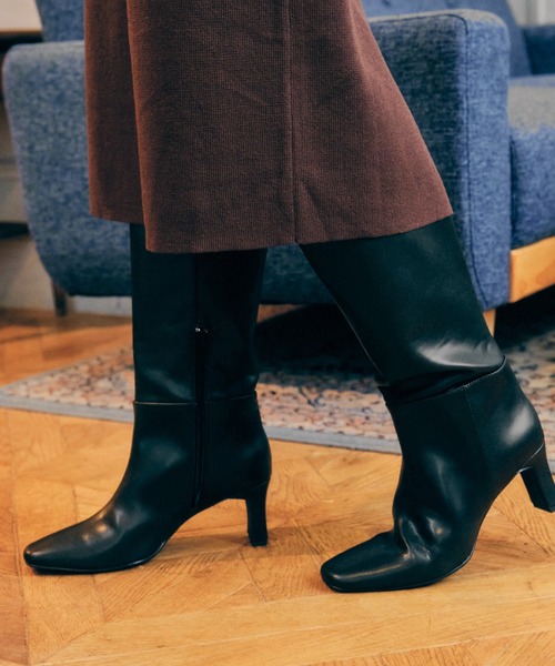 AMERICAN HOLIC(アメリカンホリック)の「スクエアトゥプレートヒールロングブーツ(ブーツ・レディース・ブラウン/ブラック・S/L/M)」の2枚目の写真