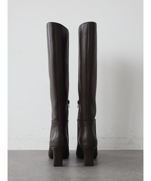 AMERICAN HOLIC(アメリカンホリック)の「スクエアトゥプレートヒールロングブーツ(ブーツ・レディース・ブラウン/ブラック・S/L/M)」の5枚目の写真