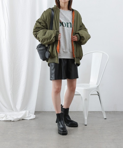 COLONY 2139（コロニートゥーワンスリーナイン）の「フェイクレザーショートパンツ（その他パンツ・レディース・ブラック/ベージュ・FREE）」の10枚目の写真