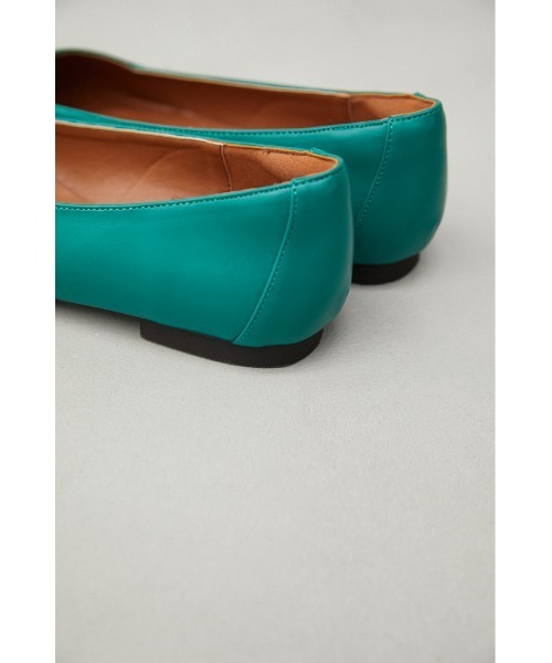 AZUL by moussy（アズールバイマウジー）の「SOFT INSOLE FLAT PUMPS/ソフトインソールフラットパンプス（パンプス・レディース・ブラック/ベージュ/グリーン・SMALL/MEDIUM/LARGE/LL）」の4枚目の写真