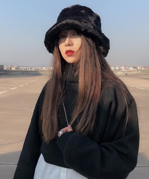 EPICKS（エピックス）の「ファーバケットハット（ハット・レディース・ブラック/ベージュ/アイボリー・F）」の4枚目の写真