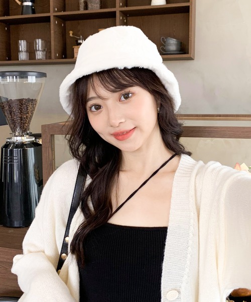 EPICKS（エピックス）の「ファーバケットハット（ハット・レディース・ブラック/ベージュ/アイボリー・F）」の15枚目の写真