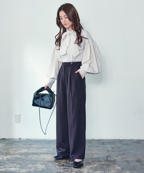 ECRIRE（エクリール）の「【yun_wearコラボ】ボリュームスリーブストライプシャツ（シャツ/ブラウス・レディース・グレー/レッド/イエロー・M/L）」の18枚目の写真