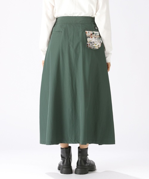 Dickies（ディッキーズ）の「【Dickies(ディッキーズ)】別注タックアンドフレアスカート（スカート・レディース・ベージュ/グリーン・MEDIUM/LARGE）」の11枚目の写真