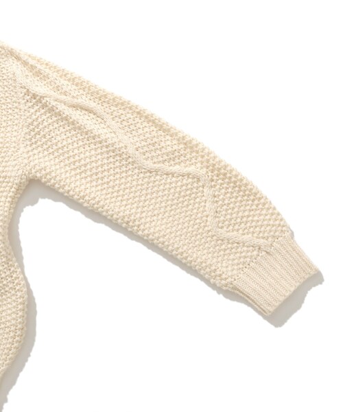 SHOO・LA・RUE（シューラルー）の「【110-140cm】ケーブルぽこぽこニット（ニット/セーター・キッズ・ベージュ/アイボリー・11/12/13/14）」の7枚目の写真