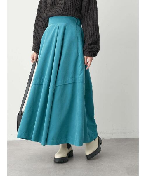 earth music&ecology(アースミュージックアンドエコロジー)の「タックボリュームスカート(スカート・レディース・ブラック/ベージュ/ブルーグリーン・M/S)」の6枚目の写真