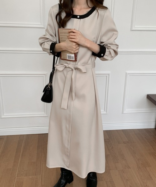 ECLIN（エクラン）の「ウエストマークAラインフレアワンピース（ワンピース・レディース・ブラック/ベージュ・FREE）」の16枚目の写真