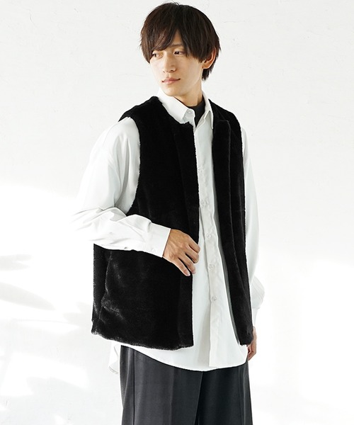 MinoriTY（マイノリティ）の「【MinoriTY】フェイクファーベスト ボアベスト オーバーサイズ ルーズサイズ メンズ 春服 冬服 レイヤードアイテム（ベスト・メンズ・ブラウン/ブラック・L/M）」の19枚目の写真