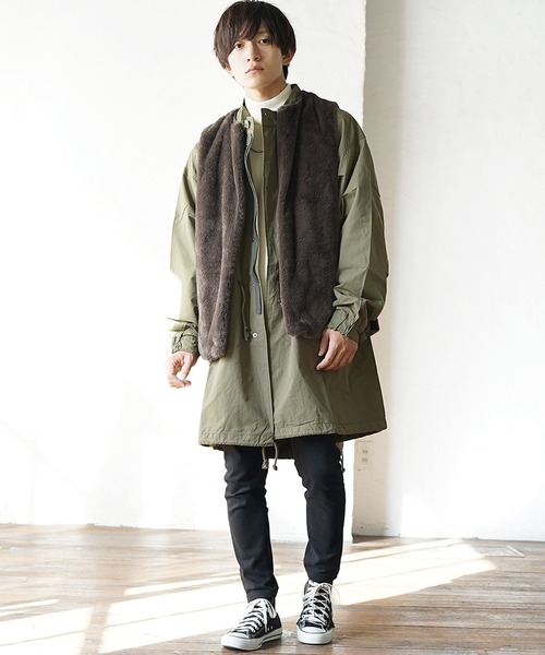 MinoriTY（マイノリティ）の「【MinoriTY】フェイクファーベスト ボアベスト オーバーサイズ ルーズサイズ メンズ 春服 冬服 レイヤードアイテム（ベスト・メンズ・ブラウン/ブラック・L/M）」の8枚目の写真