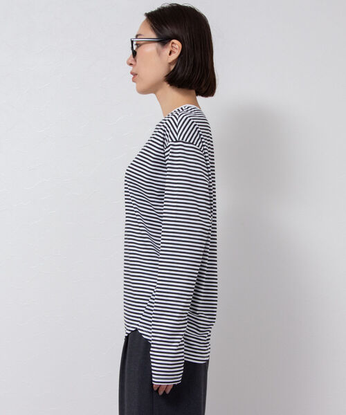 NOLLEY’S（ノーリーズ）の「ハイゲージ天竺/ボーダー・アシメロンT（Tシャツ/カットソー・レディース・ホワイト/ブルー系その他3/ホワイト系その他4・FREE）」の6枚目の写真