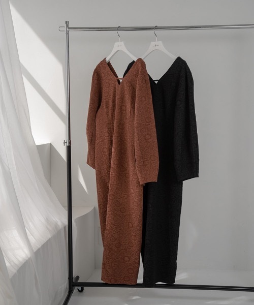 Amiur（エミレ）の「blossom jacquard dress（ワンピース）」 - WEAR