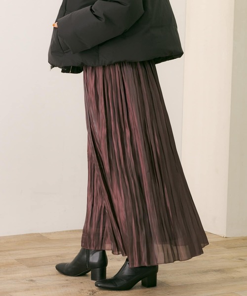 URBAN RESEARCH Sonny Label(アーバンリサーチサニーレーベル)の「シャイニープリーツスカート(スカート・レディース・ネイビー/ブラウン/グレー系その他・FREE)」の14枚目の写真