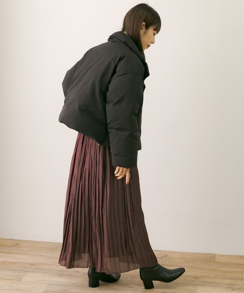 URBAN RESEARCH Sonny Label(アーバンリサーチサニーレーベル)の「シャイニープリーツスカート(スカート・レディース・ネイビー/ブラウン/グレー系その他・FREE)」の21枚目の写真