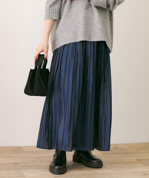 URBAN RESEARCH Sonny Label(アーバンリサーチサニーレーベル)の「シャイニープリーツスカート(スカート・レディース・ネイビー/ブラウン/グレー系その他・FREE)」の22枚目の写真