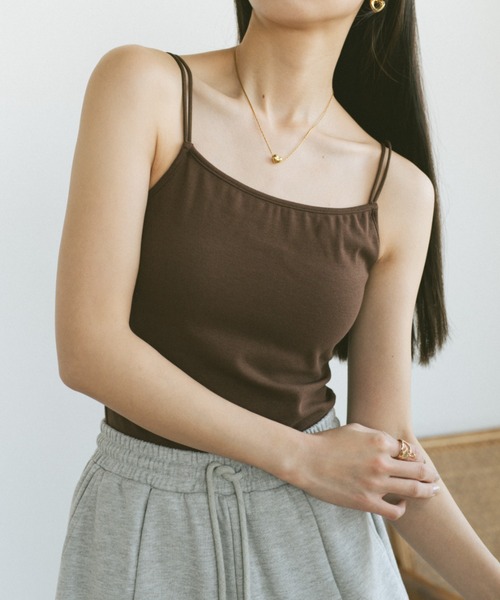VANNIE U(ヴァニーユー)の「カップ付きダブルキャミソール(キャミソール・レディース・アイボリー/ブラック/ブラウン/グリーン/ブルー/グレイッシュベージュ・FREE)」の20枚目の写真