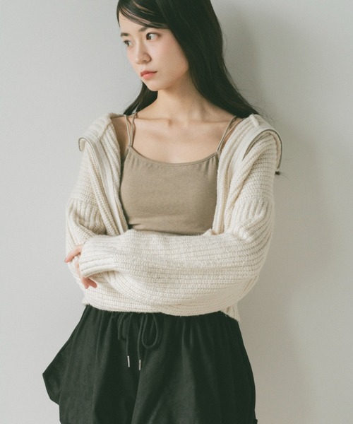 VANNIE U(ヴァニーユー)の「カップ付きダブルキャミソール(キャミソール・レディース・アイボリー/ブラック/ブラウン/グリーン/ブルー/グレイッシュベージュ・FREE)」の19枚目の写真