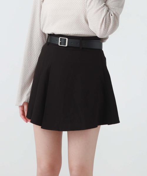 archives(アルシーヴ)の「サイドプリーツミニスカート(スカート・レディース・グレイッシュベージュ/ブラック/アイボリー・MEDIUM)」の15枚目の写真