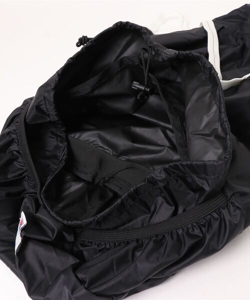 Epperson Mountaineering（エパーソンマウンテニアリング）の「EPPERSON MOUNTAINEERING | 〈別注〉パッカブルバックパック BLK（バックパック/リュック・レディース・ブラック・ONE SIZE）」の4枚目の写真